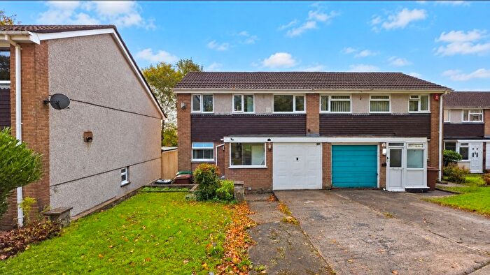 5 Bedroom Semi Detached House For Sale In Long Down Gardens, Plymouth, PL6