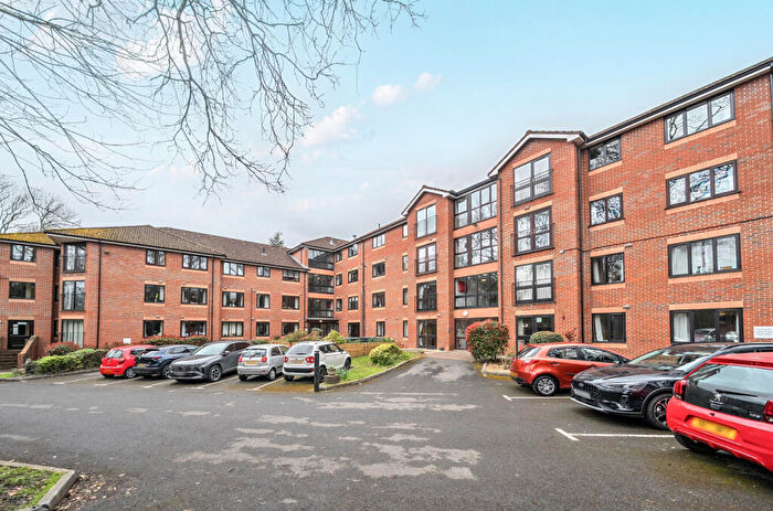 1 Bedroom Retirement Property For Sale In Winchester Road, Chandler's Ford, Hampshire, SO53