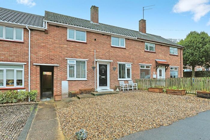 3 Bedroom Terraced House For Sale In Sycamore Crescent, Norwich, NR2