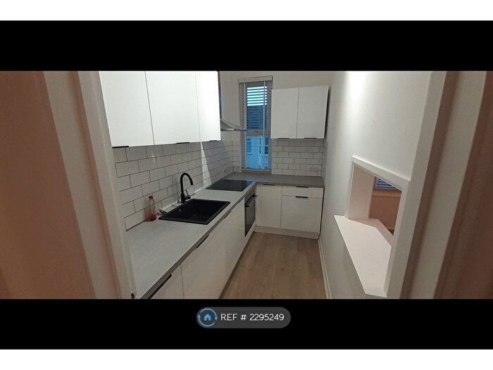 1 Bedroom Flat To Rent In Gifford Terrace Road, Plymouth, PL3