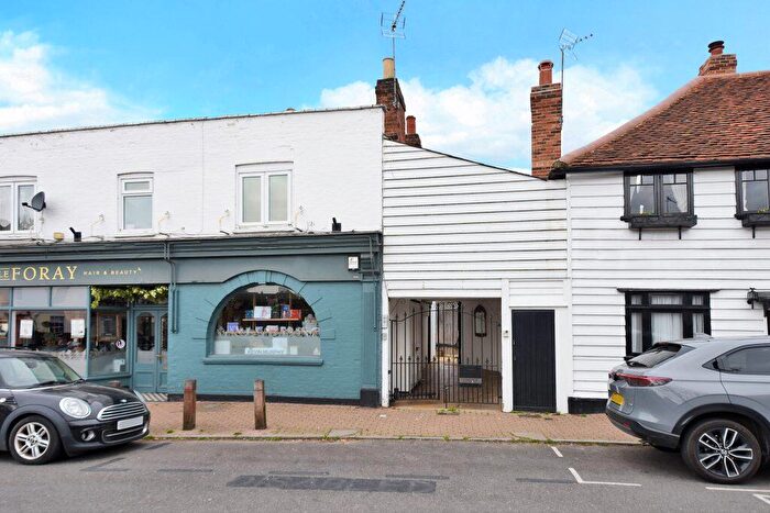 1 Bedroom Maisonette To Rent In High Street, Thames Ditton, KT7