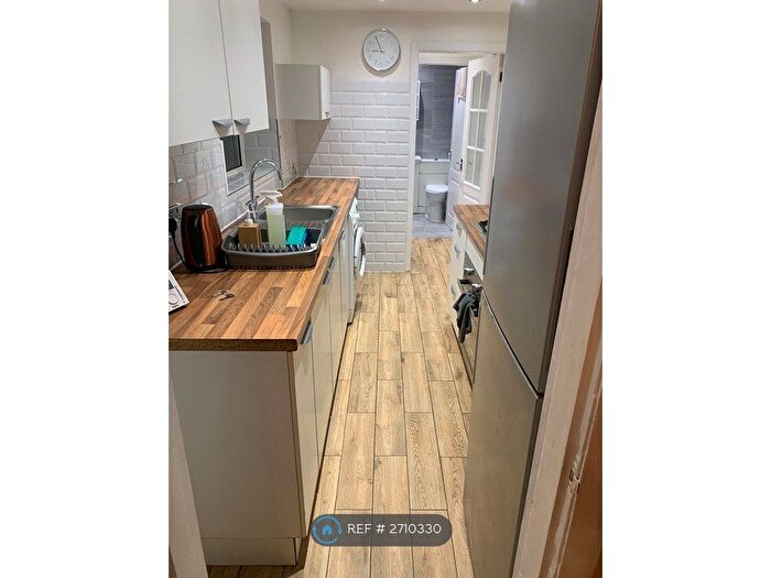 3 Bedroom Terraced House To Rent In Birks Street, Stoke-On-Trent, ST4