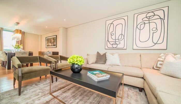 3 Bedroom Flat To Rent In Harbet Road, London, W2