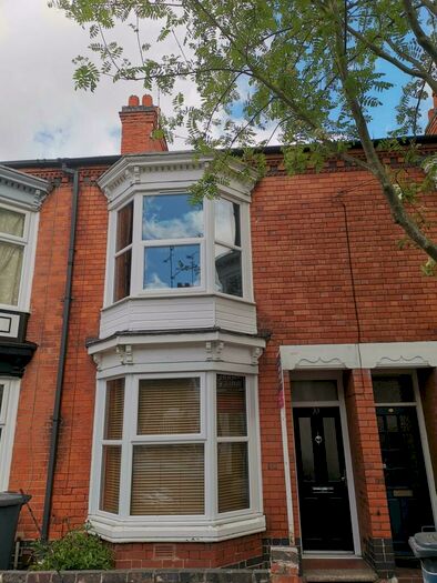 3 Bedroom House To Rent In Barclay Street, Leicester, LE3