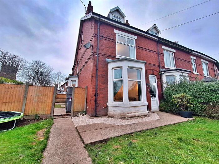5 Bedroom Semi Detached House For Sale In Fleetwood Road, Thornton-Cleveleys, FY5