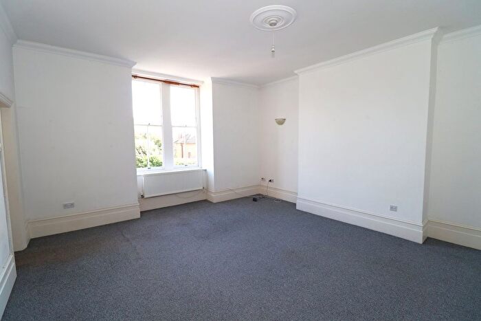 2 Bedroom Flat For Sale In Dane Road, St Leonards On Sea, TN38