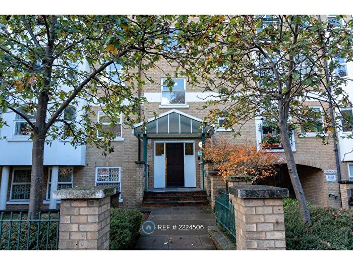 1 Bedroom Flat To Rent In Albion Road, London, N16