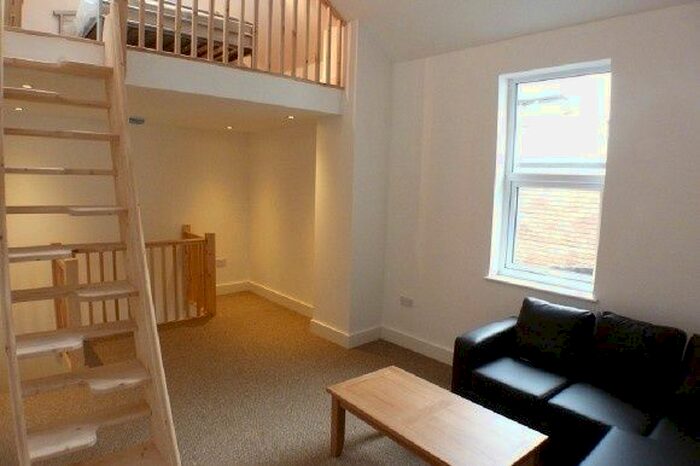 1 Bedroom Flat To Rent In St James Crescent, Uplands, Swansea, SA1