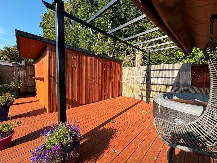 2 Bedroom Bungalow To Rent In Dean Gardens, Portsade, BN41