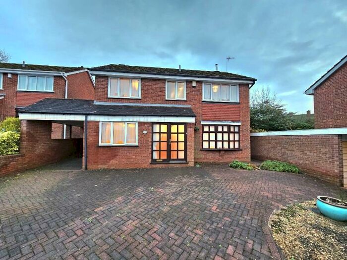 4 Bedroom Detached House To Rent In Cricketers Meadow, Cradley Heath, B64