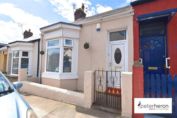 2 Bedroom Cottage For Sale In Mere Knolls Road, Roker, Sunderland, SR6