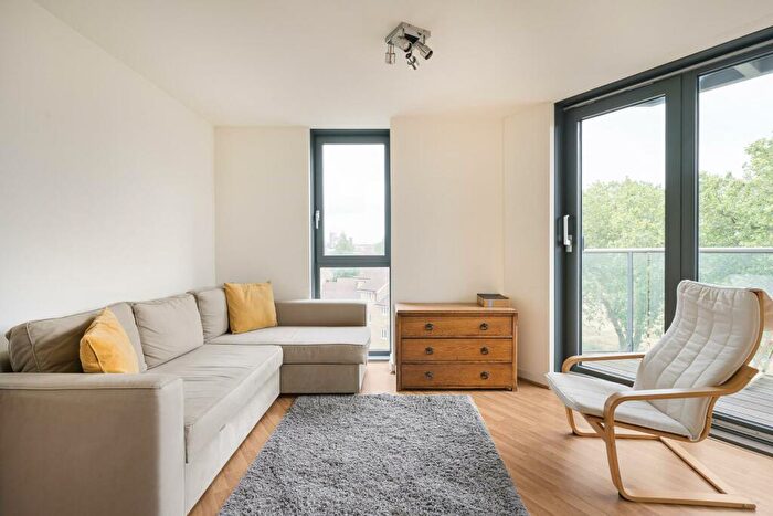 1 Bedroom Apartment To Rent In Sky Apartments, Homerton Road, E9