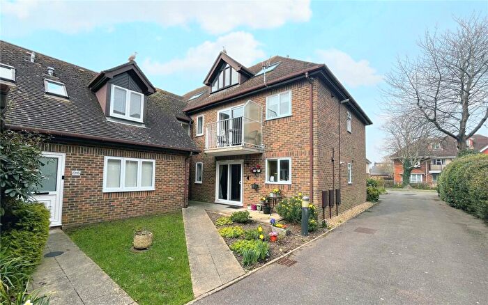 2 Bedroom Apartment For Sale In Wortley Road, Highcliffe, Christchurch, Dorset, BH23