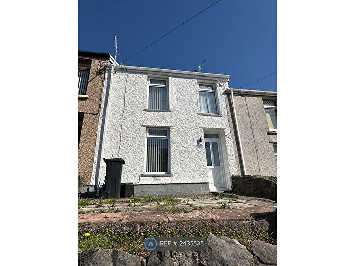 3 Bedroom Terraced House To Rent In Old Road, Neath, SA11