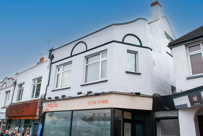 2 Bedroom Apartment To Rent In London Road, Leigh-on-Sea, SS9