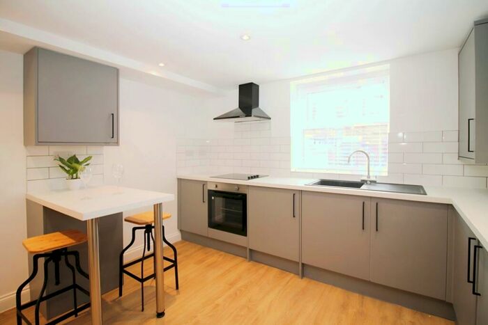 1 Bedroom Apartment To Rent In Back Carberry Road, Hyde Park, Leeds, LS6