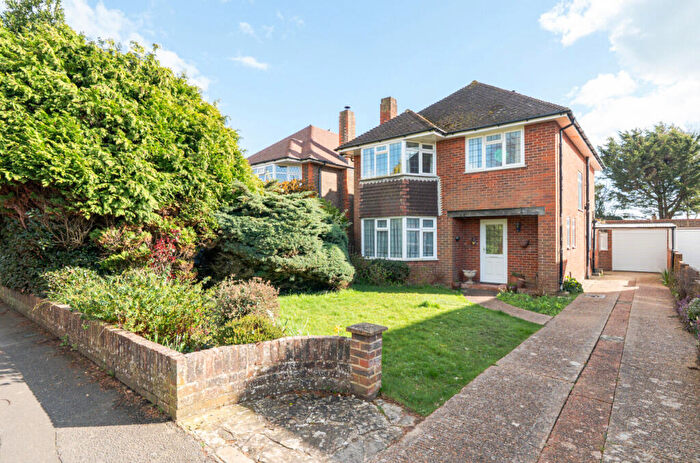 3 Bedroom Detached House For Sale In Goring Road, Goring-by-Sea, Worthing, West Sussex, BN12