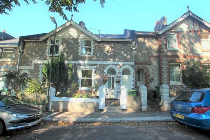 2 Bedroom Terraced House To Rent In Lower Ellacombe Church Road, Torquay, TQ1