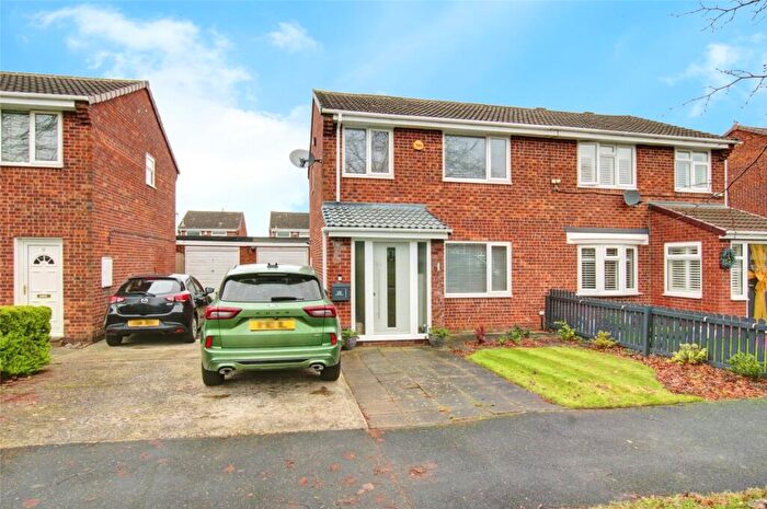 3 Bedroom Semi-Detached House For Sale In Dinsdale Drive, Belmont, Durham, DH1