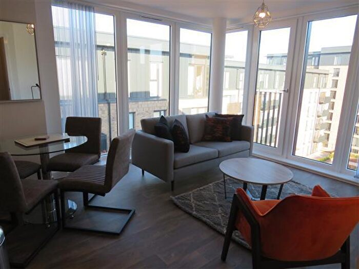 1 Bedroom Apartment To Rent In Spring Street, Birmingham, B15