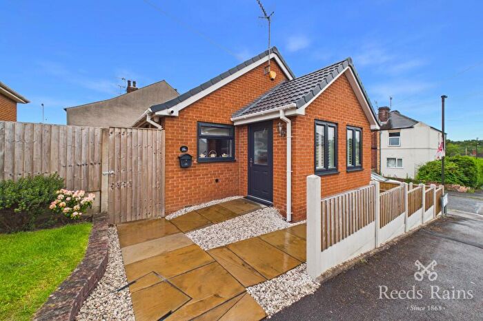2 Bedroom Bungalow For Sale In Victoria Street North, Old Whittington, Chesterfield, Derbyshire, S41