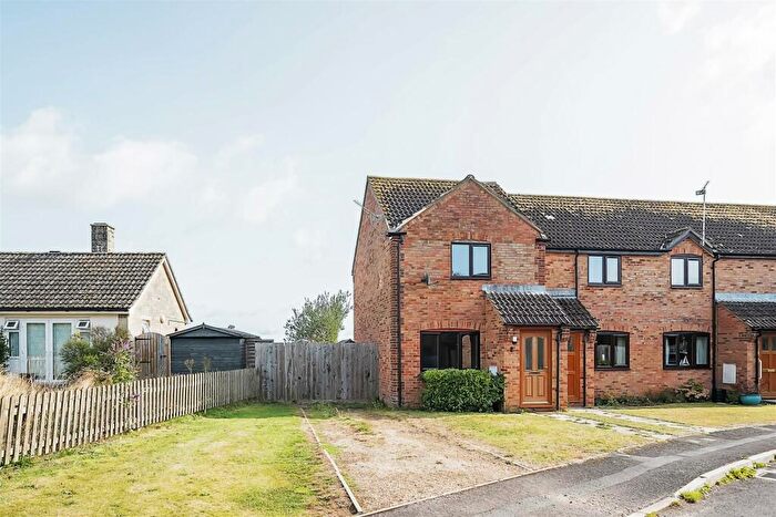 2 Bedroom End Of Terrace House For Sale In Cooks Close, Seend, SN12