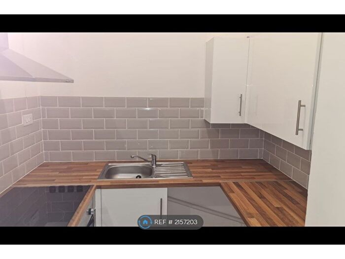 1 Bedroom Flat To Rent In Coltman Street, Hull, HU3