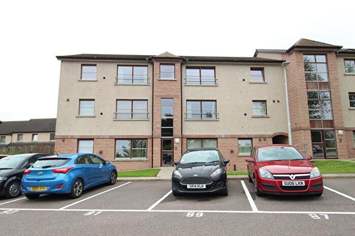 2 Bedroom Flat To Rent In McIntosh Crescent, Dyce, AB21