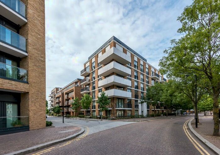 1 Bedroom Flat To Rent In Fairmont House, London, SE16