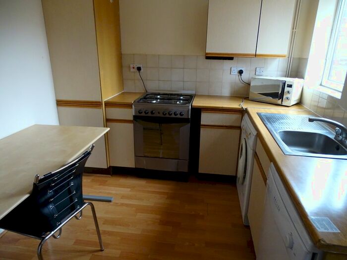 2 Bedroom Terraced House To Rent In Hunters Place, Spital Tongues, Newcastle Upon Tyne NE2