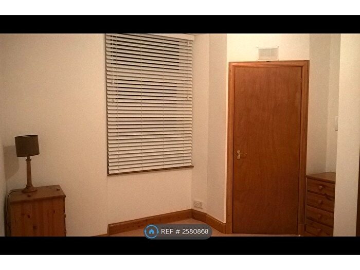 1 Bedroom Flat To Rent In Claremont Street, Aberdeen, AB10