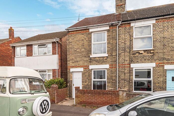 2 Bedroom End Terrace House For Sale In Morton Road, Pakefield, NR33