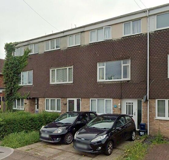 4 Bedroom Semi-Detached House To Rent In Manners Way, Southend-on-Sea, SS2