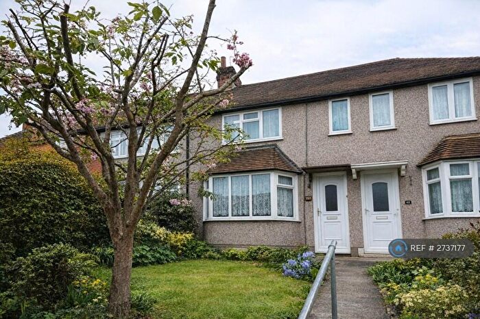 3 Bedroom Detached House To Rent In Gun Hill, Coventry, CV7