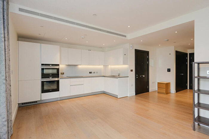2 Bedroom Apartment To Rent In Sopwith Way, Battersea, SW7