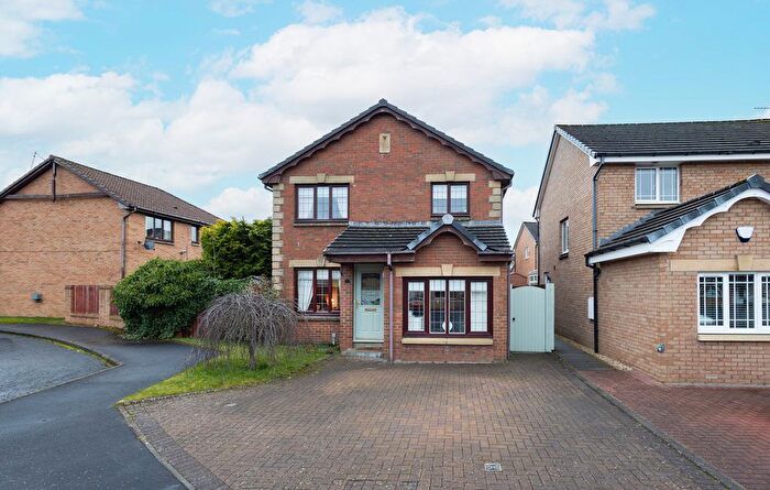3 Bedroom Detached House For Sale In Beechwood, Wishaw, ML2
