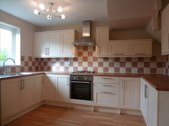 3 Bedroom Property To Rent In Three Tuns Road, Nottingham, NG16