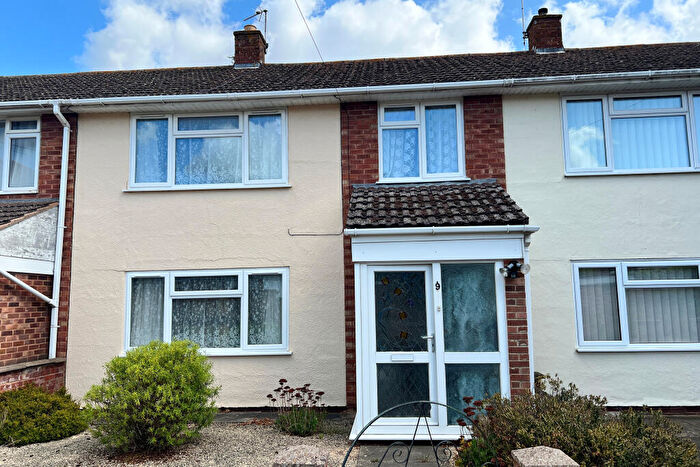 3 Bedroom Terraced House For Sale In Knights Way, Newent, Gloucestershire, GL18