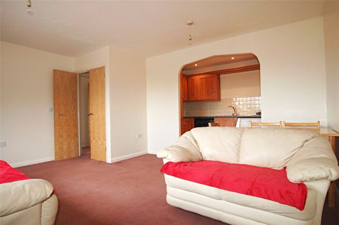 1 Bedroom Flat To Rent In William Perkin Court, Greenford Road, Greenford, UB6