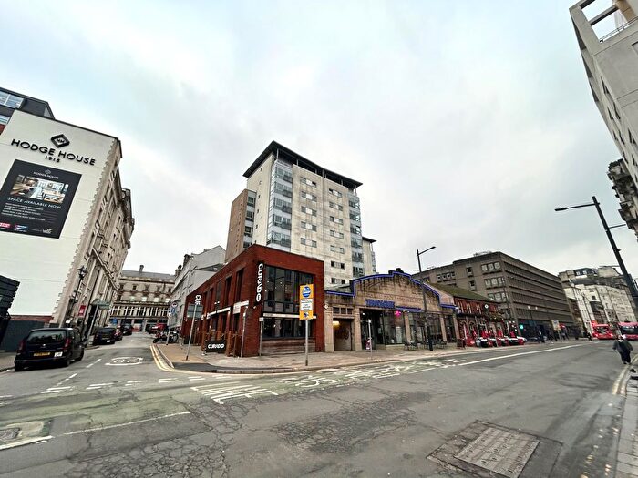 2 Bedroom Flat To Rent In Golate Street, Caerdydd, CF10