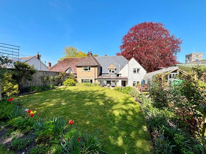 4 Bedroom Semi-Detached House For Sale In Broad Chalke, Salisbury, SP5