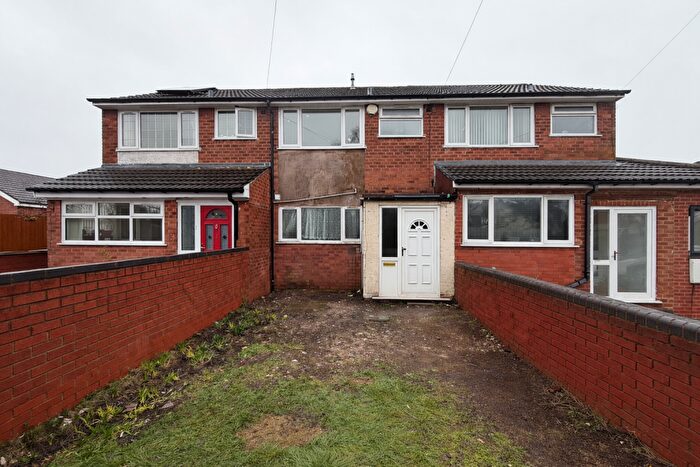 3 Bedroom Semi Detached House To Rent In Jackson Close, Oldbury, West Midlands, B68