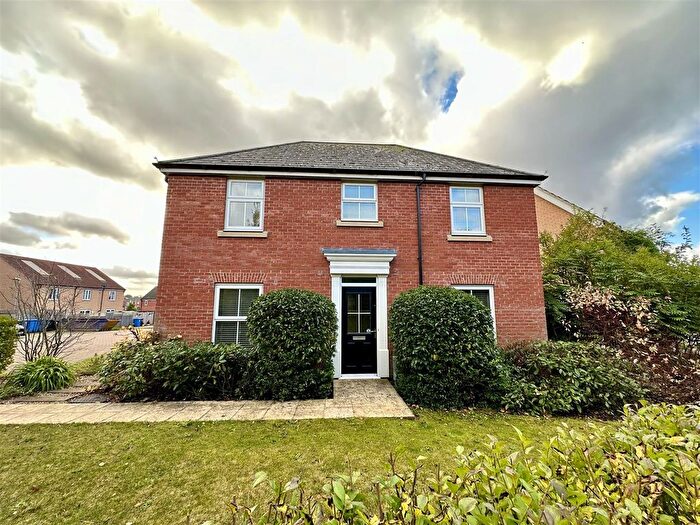 4 Bedroom Detached House To Rent In Ann Strutt Close, Hadleigh, Ipswich, IP7