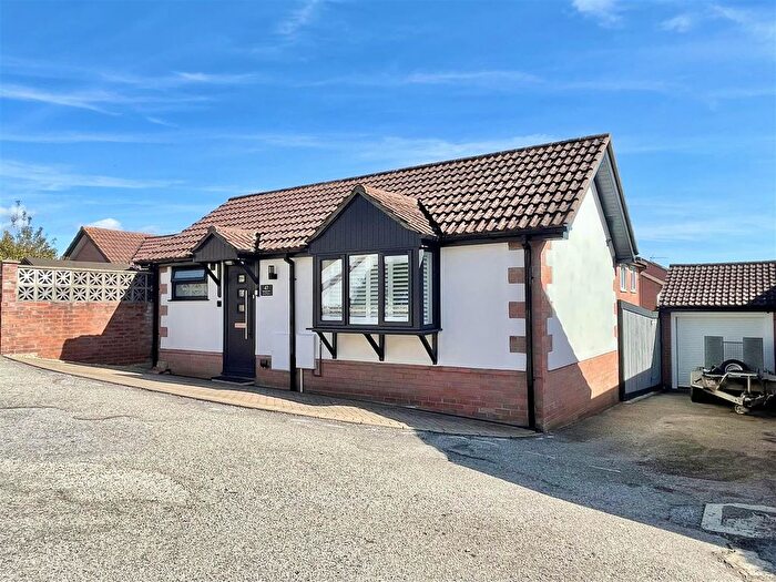 2 Bedroom Bungalow For Sale In Nightingale Drive, Weymouth, DT3