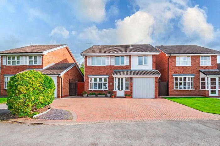 4 Bedroom Detached House For Sale In St. Martins Close, Stratford-Upon-Avon, CV37