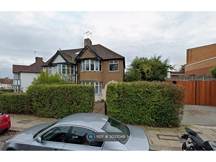 1 Bedroom Flat To Rent In Holder Hill Crescent, London, NW4