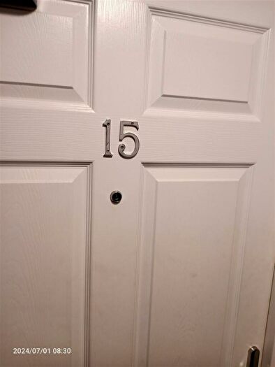 5 Bedroom End Of Terrace House To Rent In Derry Avenue, Mutley, Plymouth, PL4