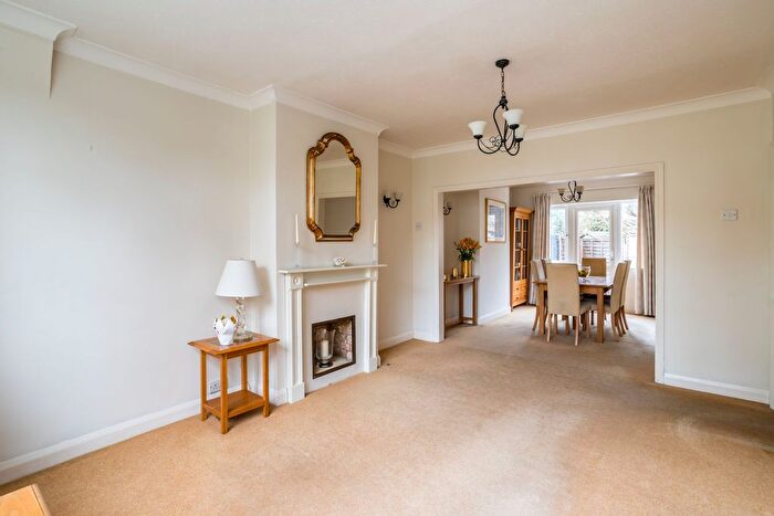 3 Bedroom Semi Detached House To Rent In Fieldsend Road, Cheam, SM3