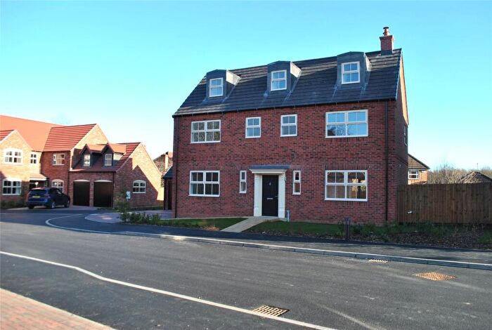6 Bedroom Detached House For Sale In The Heights, Hutchinson Road, Newark, Notts, NG24