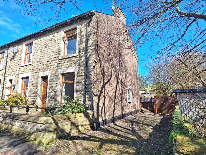 2 Bedroom End Of Terrace House For Sale In Hud Hey Road, Haslingden, Rossendale, BB4